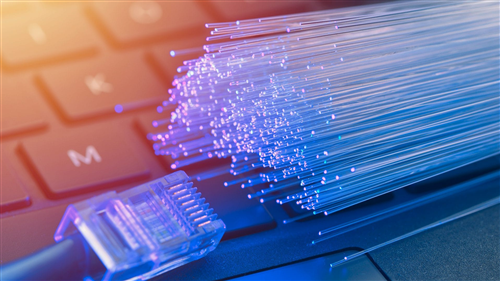 Banda ultra larga: al via la vendita dei servizi in fibra ottica